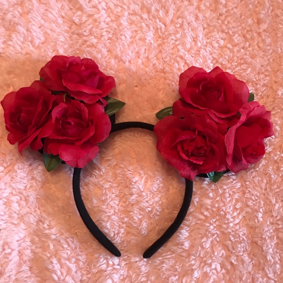 Mouse Ears - Picture 2 of 8